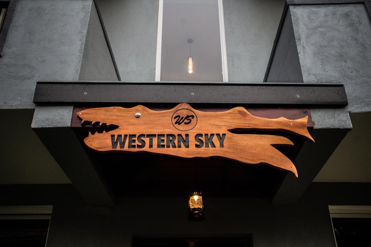 Western Sky Негомбо Экстерьер фото
